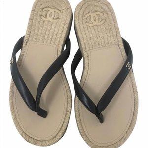 CHANEL Black leather espadrille thong flip flops